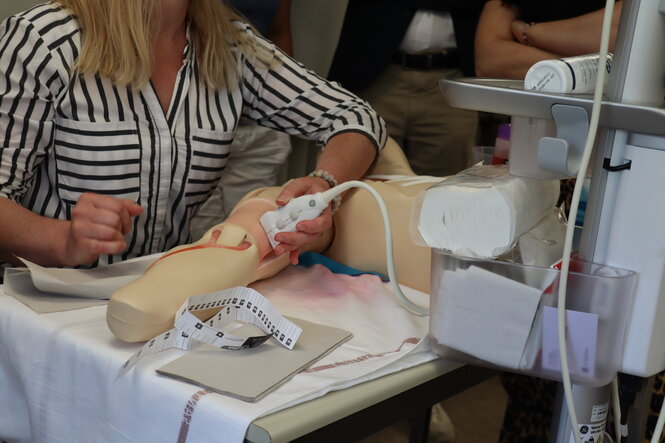 <strong>Atelier de ponction écho guidée</strong> Atelier de ponction écho guidée