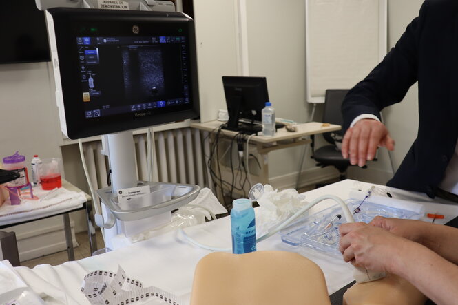 <strong>Atelier de ponction écho guidée</strong> Atelier de ponction écho guidée